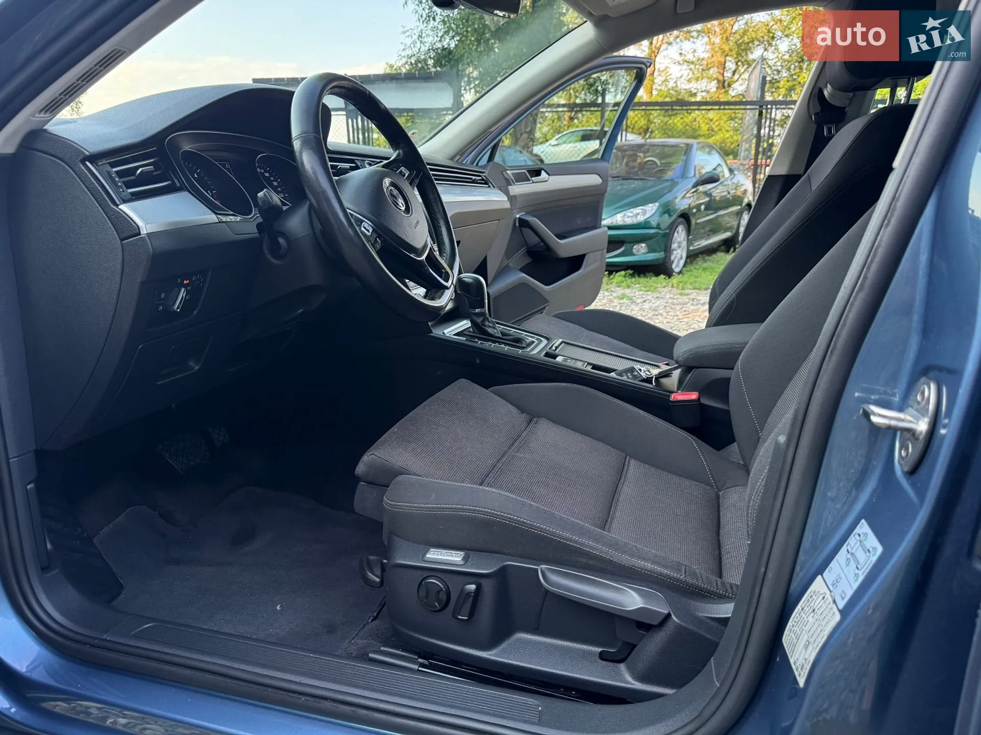 2015 Volkswagen Passat - мініатюра 6