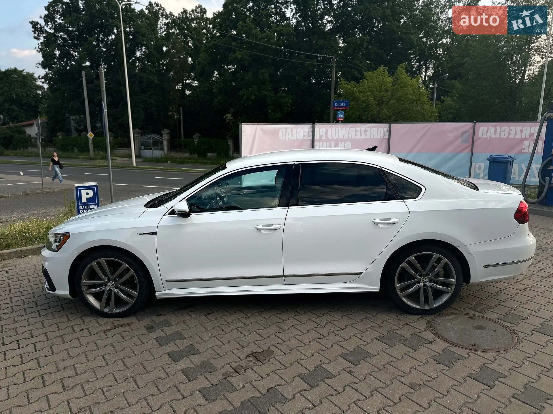 2016 Volkswagen Passat - мініатюра 15