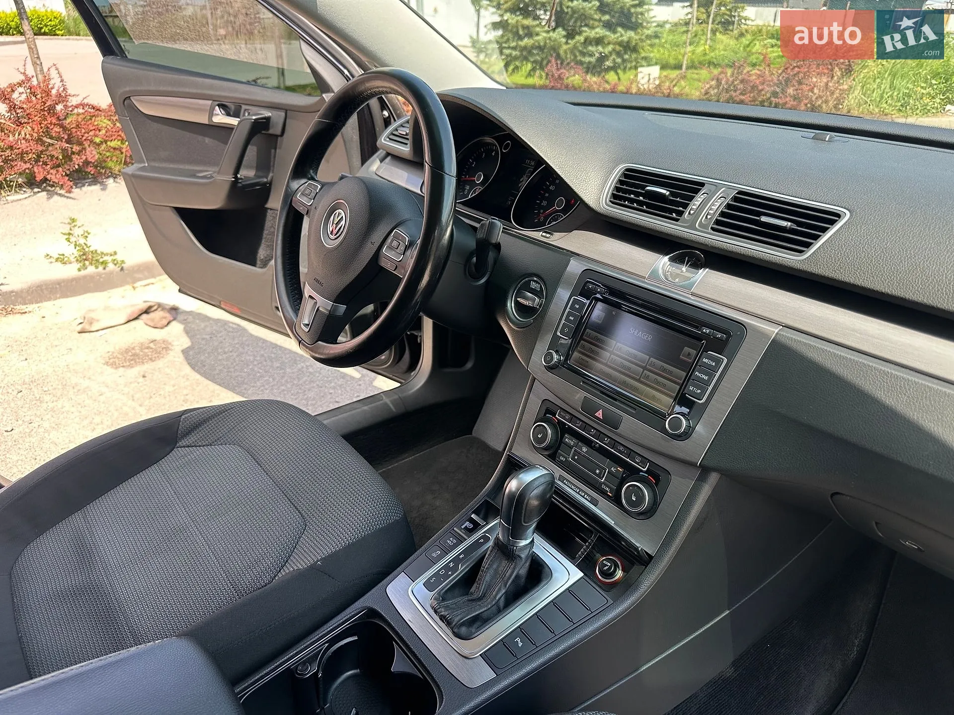 2011 Volkswagen Passat - мініатюра 33