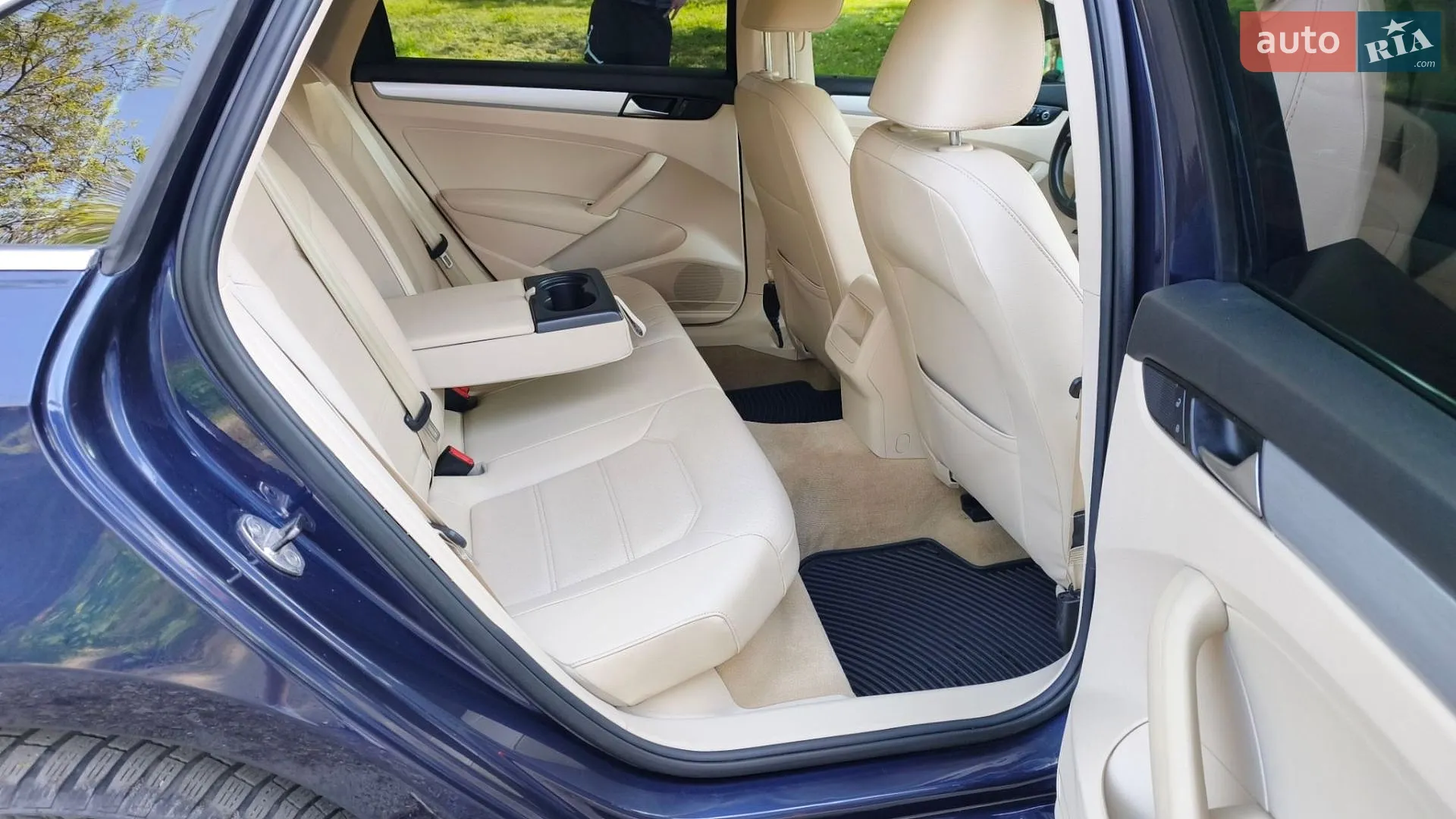 2011 Volkswagen Passat - мініатюра 39