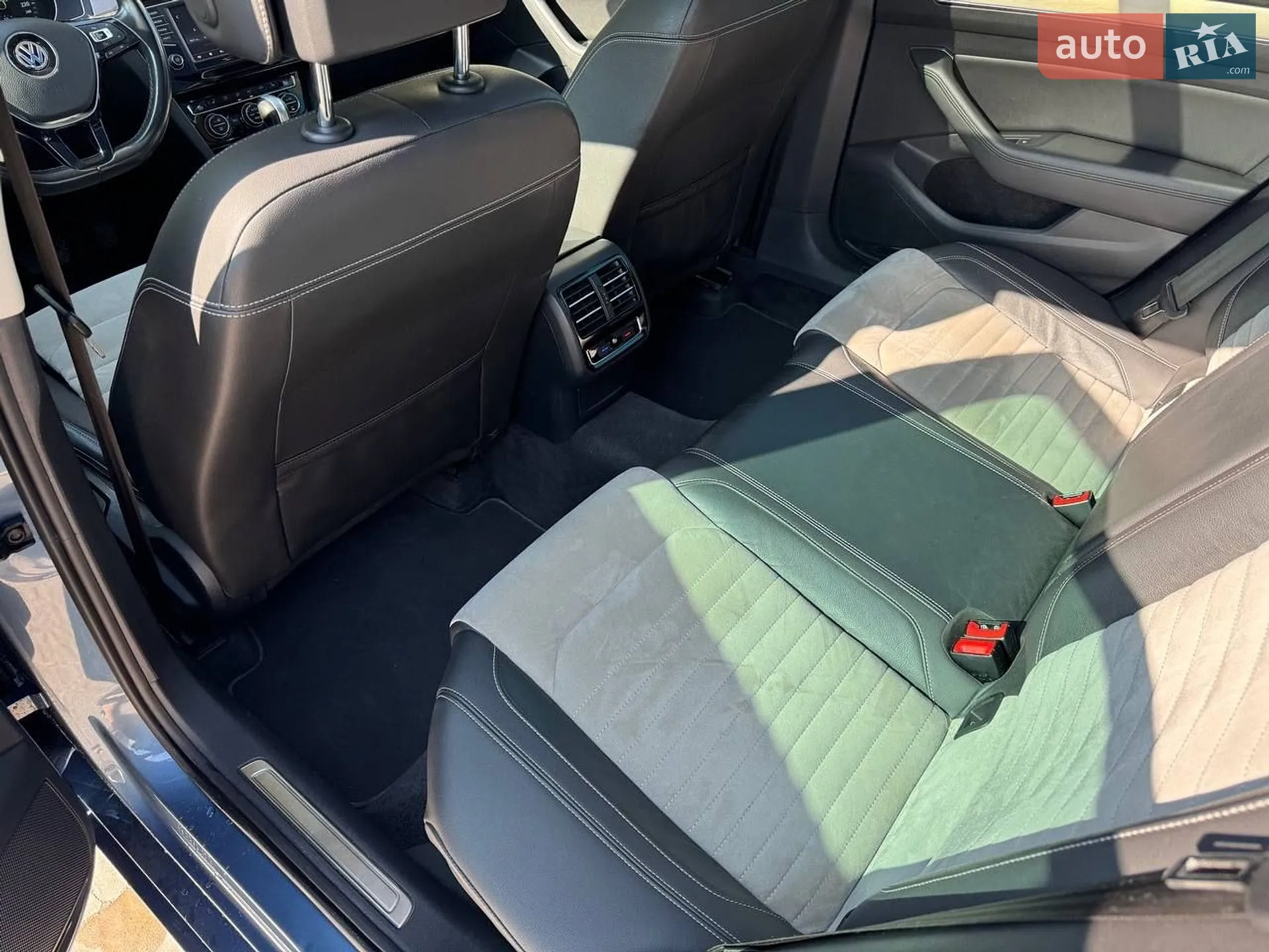 2014 Volkswagen Passat - мініатюра 21