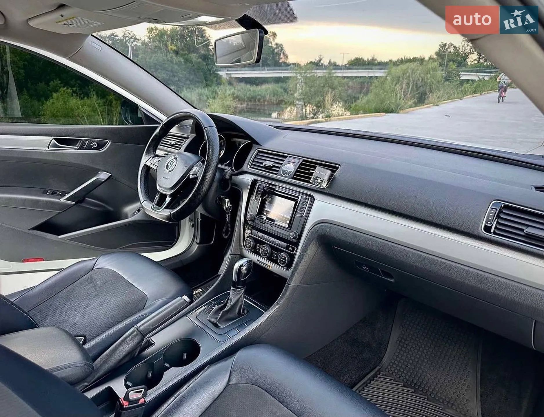 2017 Volkswagen Passat - мініатюра 13