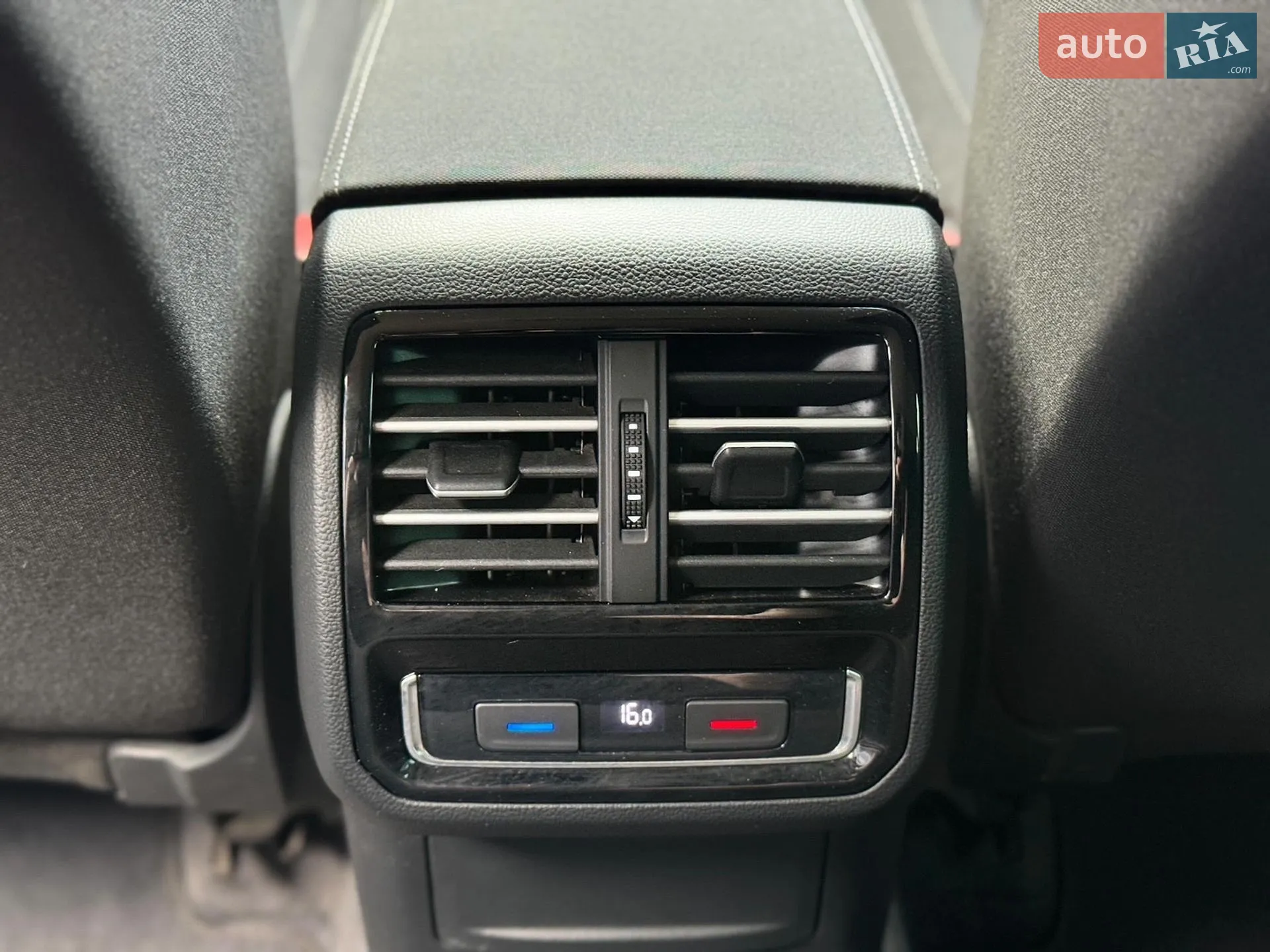 2015 Volkswagen Passat - мініатюра 19