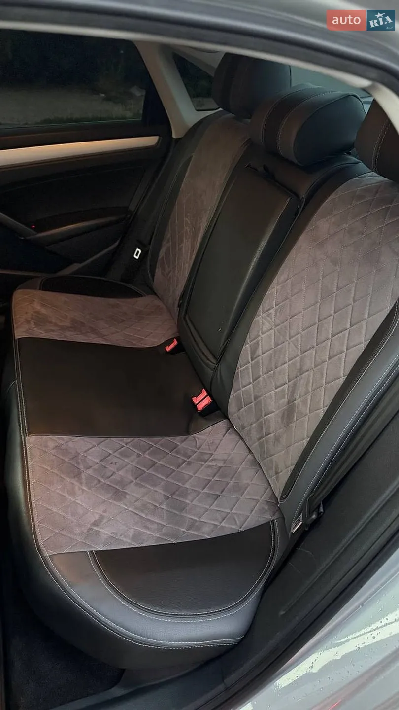 2012 Volkswagen Passat - мініатюра 7
