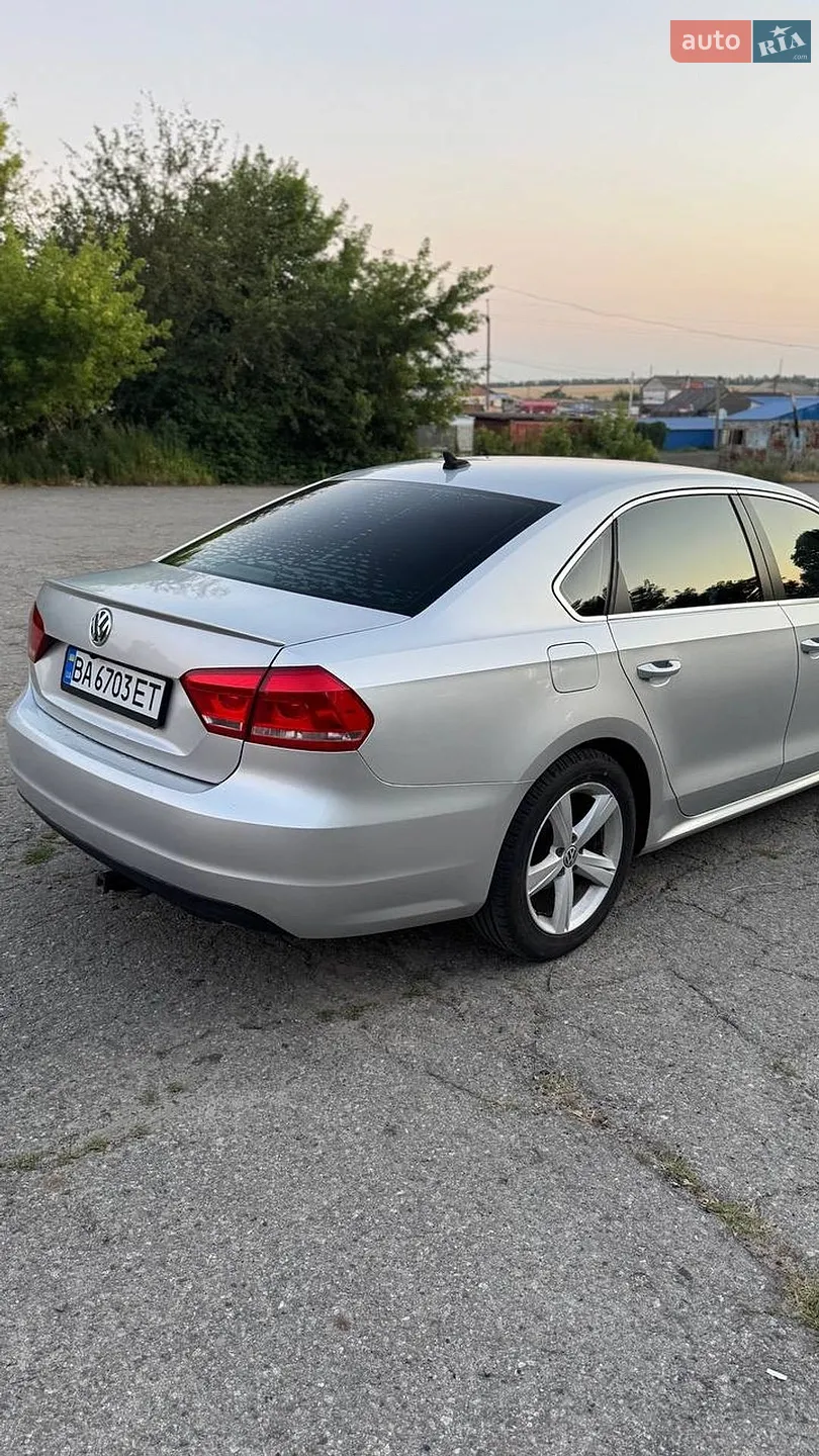 2012 Volkswagen Passat - мініатюра 11