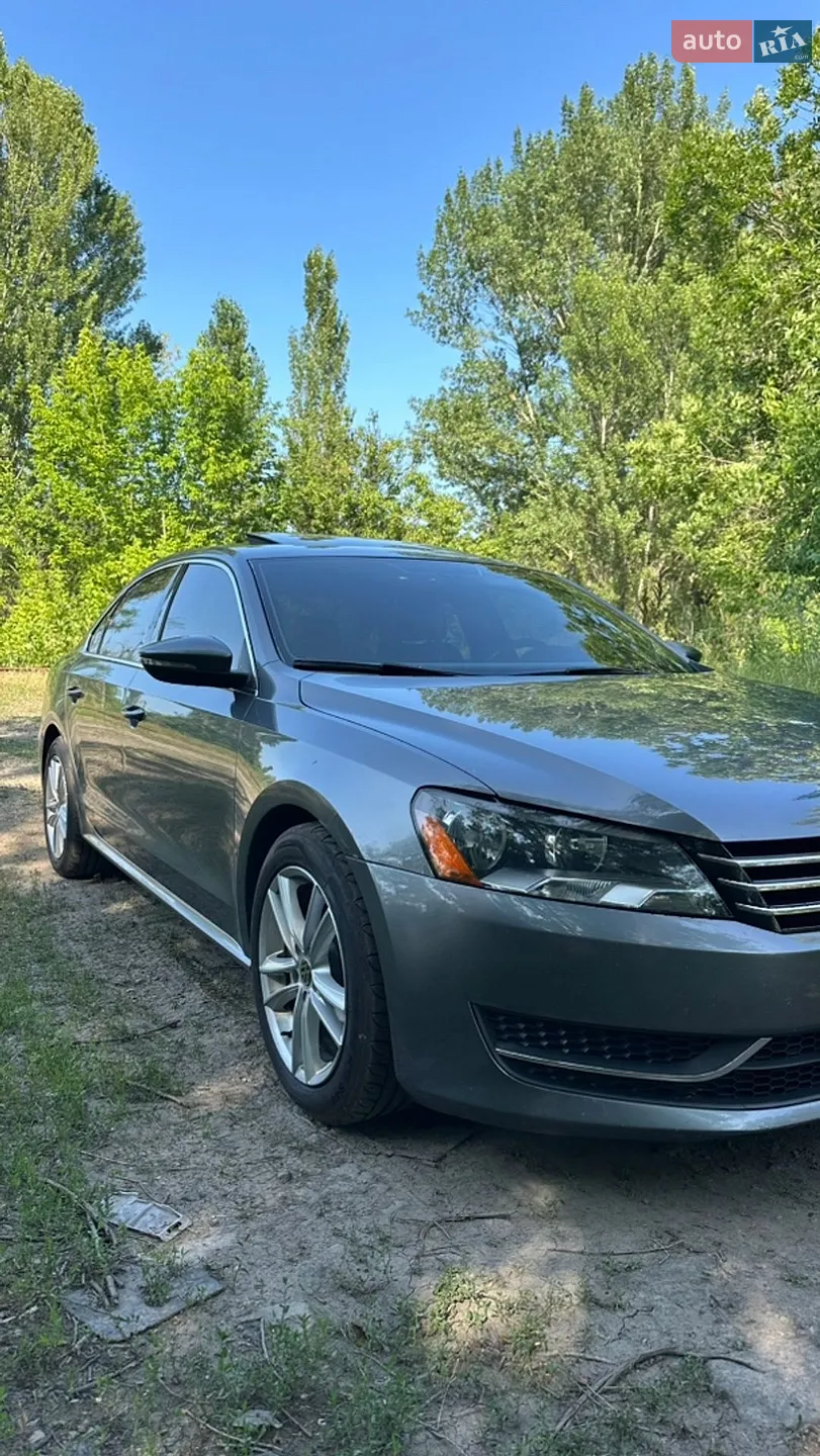 2012 Volkswagen Passat - мініатюра 3