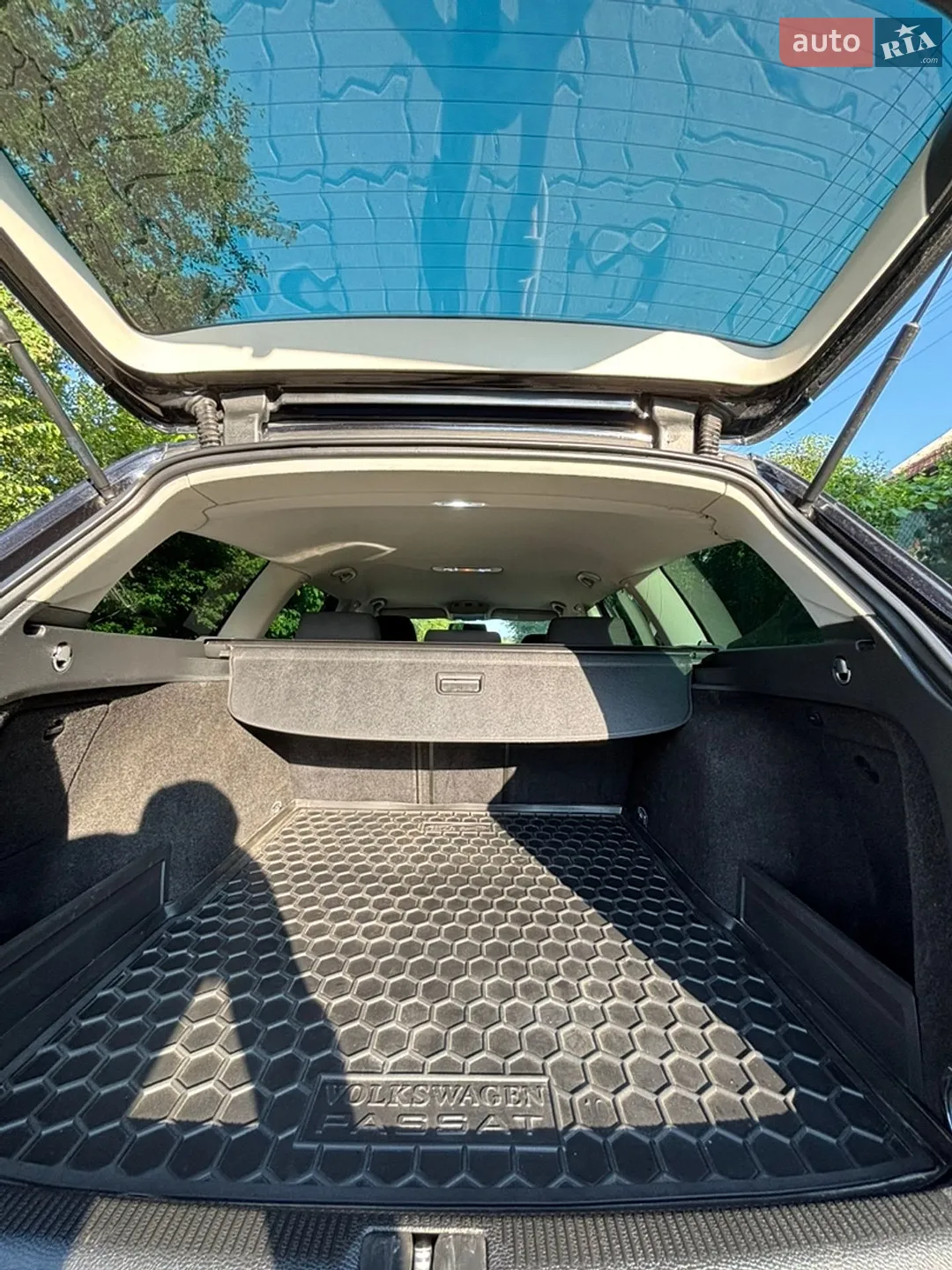 2010 Volkswagen Passat - мініатюра 41