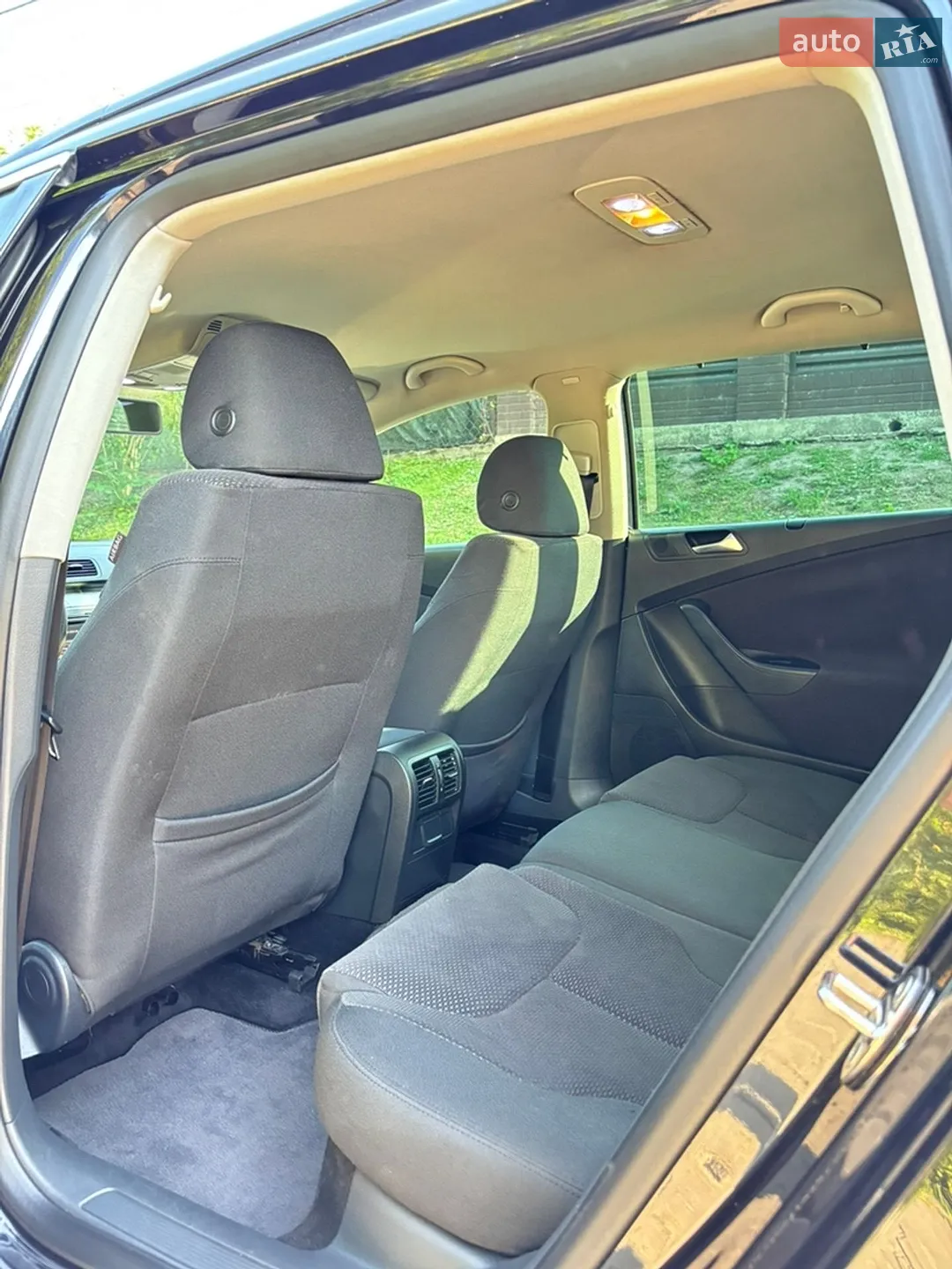 2010 Volkswagen Passat - мініатюра 51