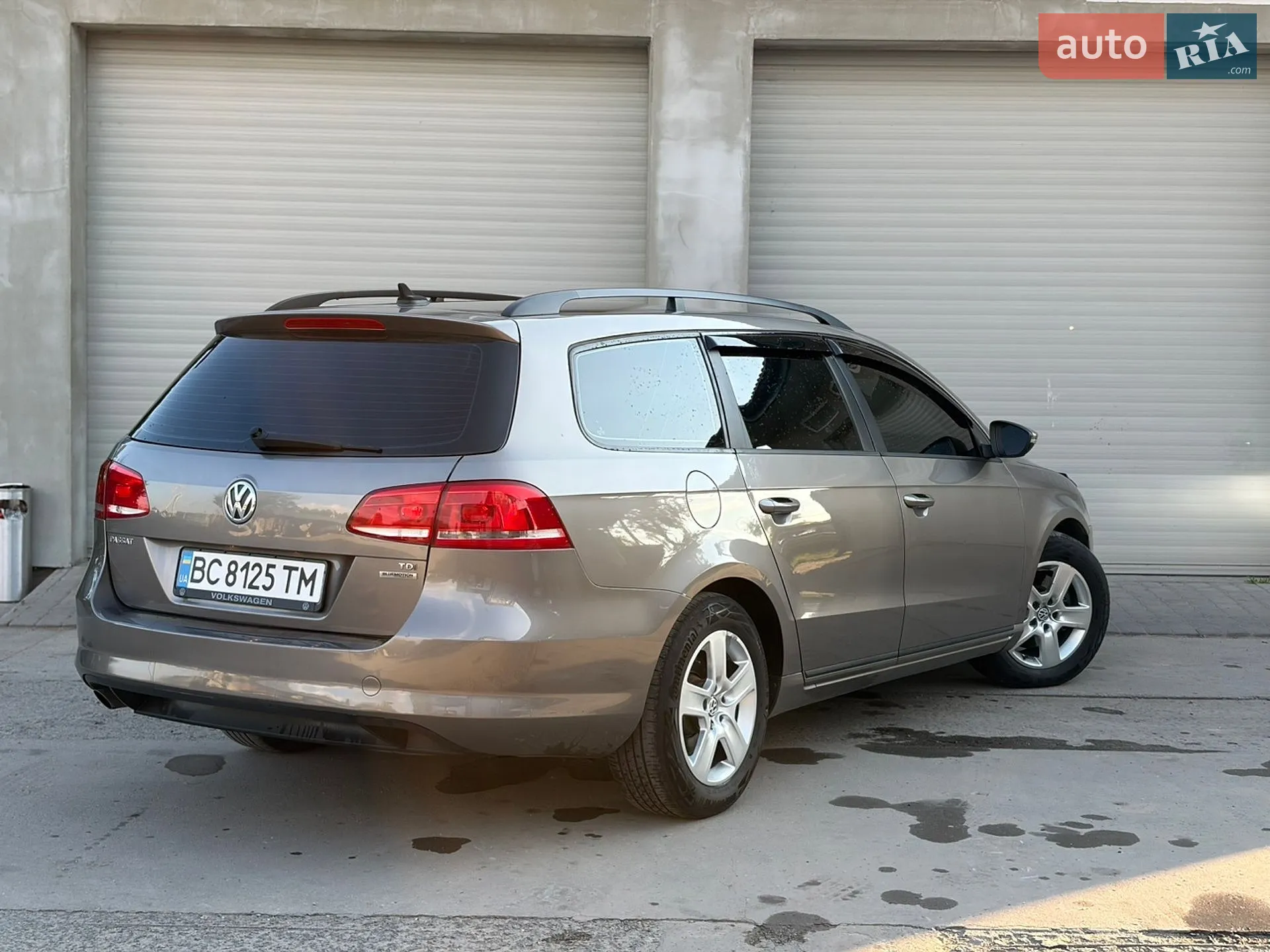 2011 Volkswagen Passat - мініатюра 32