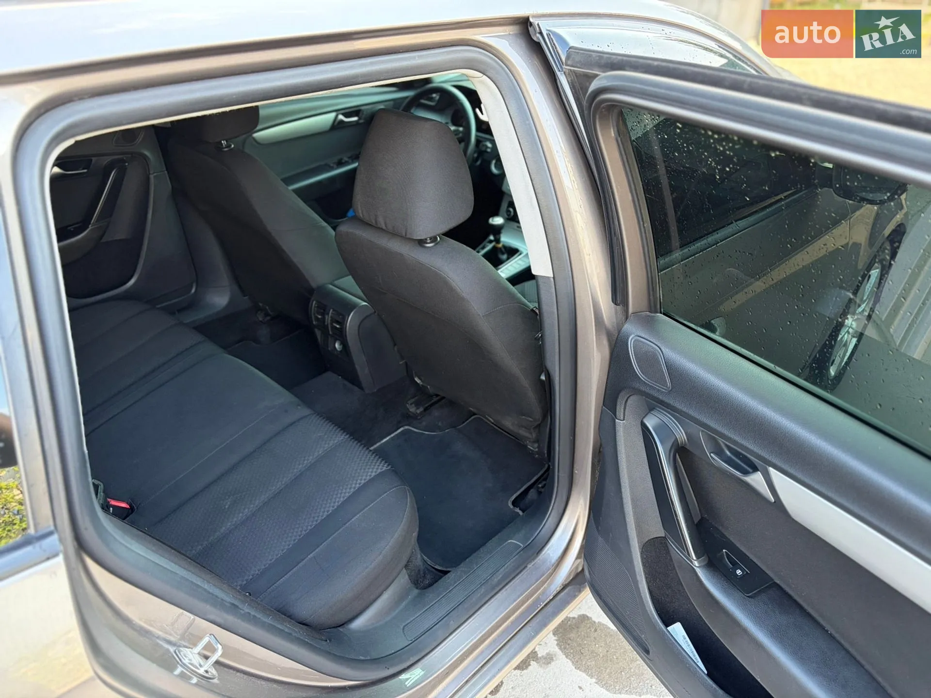 2011 Volkswagen Passat - мініатюра 41