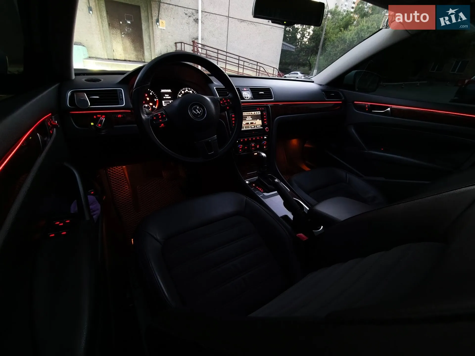 2013 Volkswagen Passat - мініатюра 32
