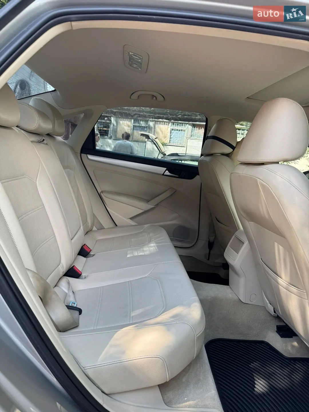 2012 Volkswagen Passat - мініатюра 13