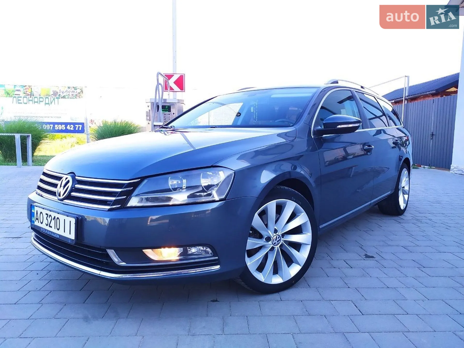 2014 Volkswagen Passat - фото 1