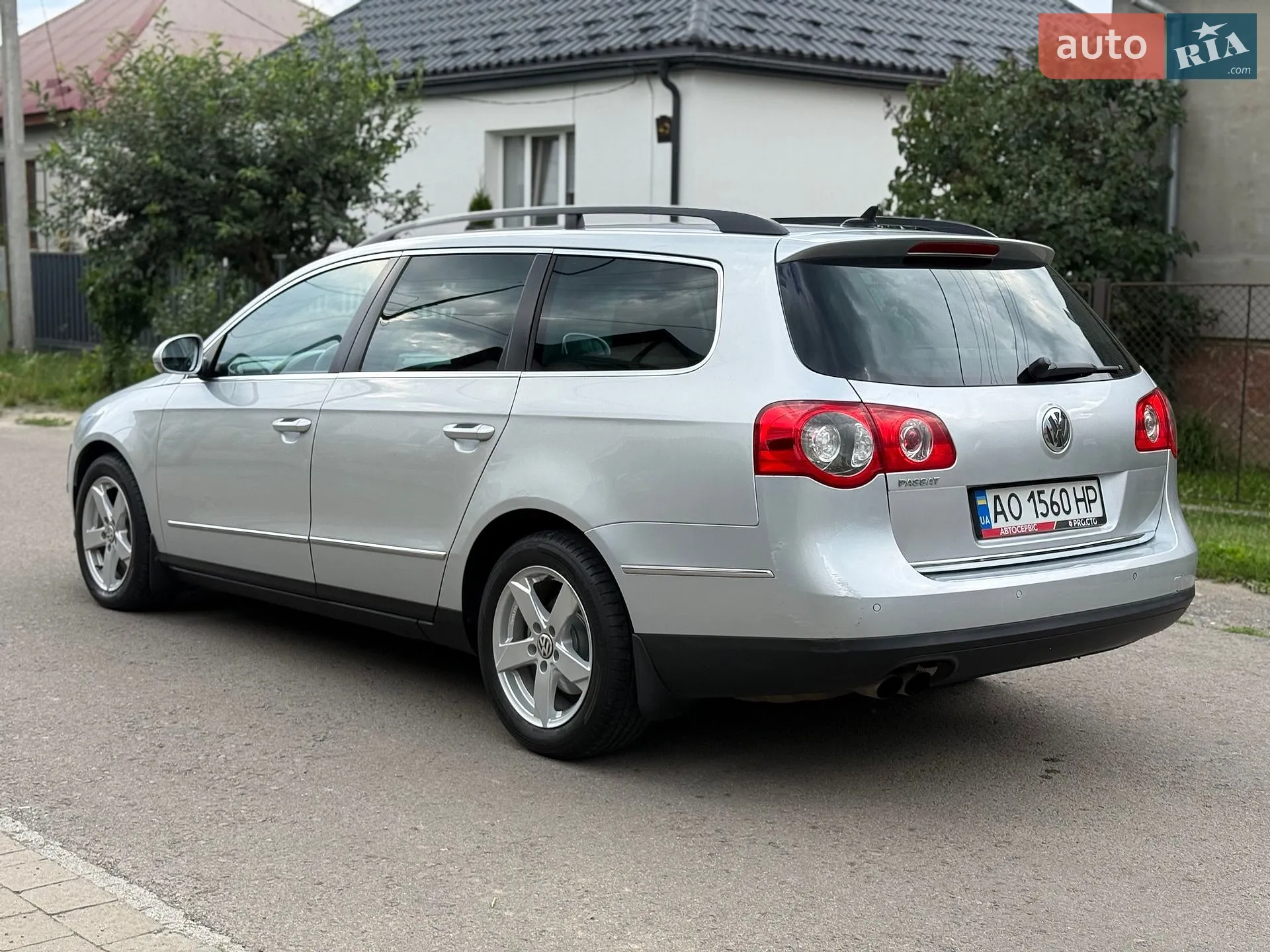 2010 Volkswagen Passat - мініатюра 19