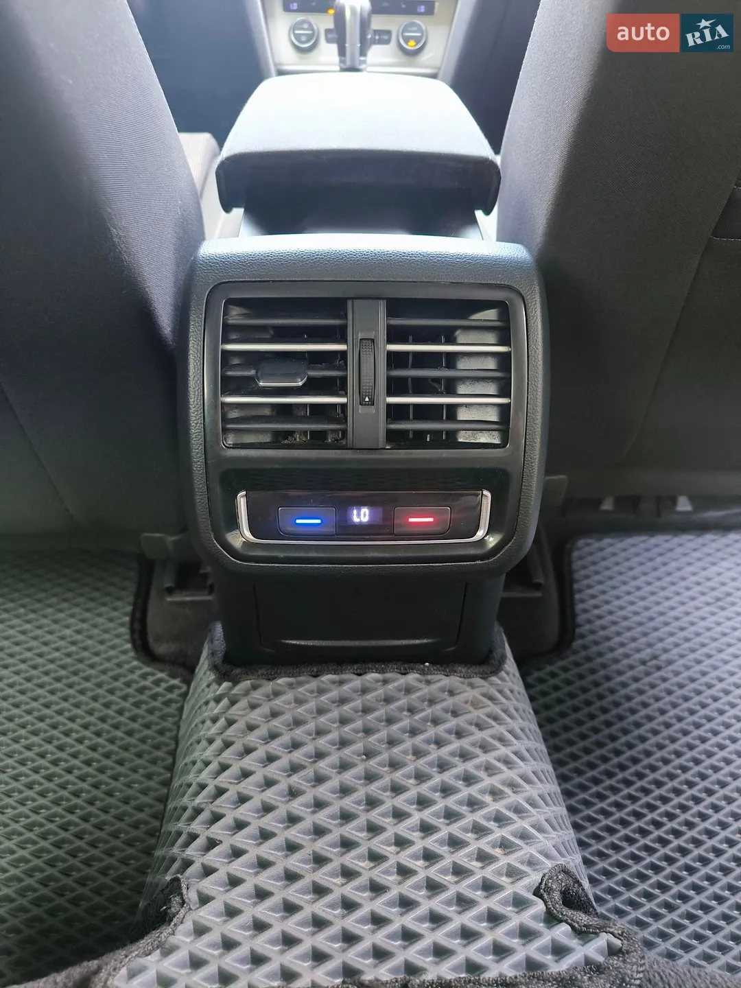 2016 Volkswagen Passat - мініатюра 20