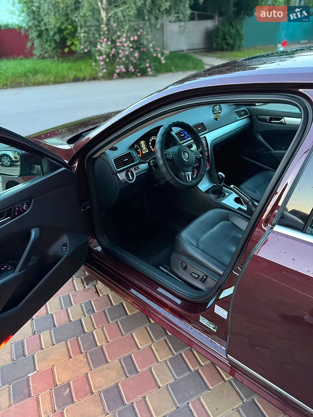 2012 Volkswagen Passat - мініатюра 9