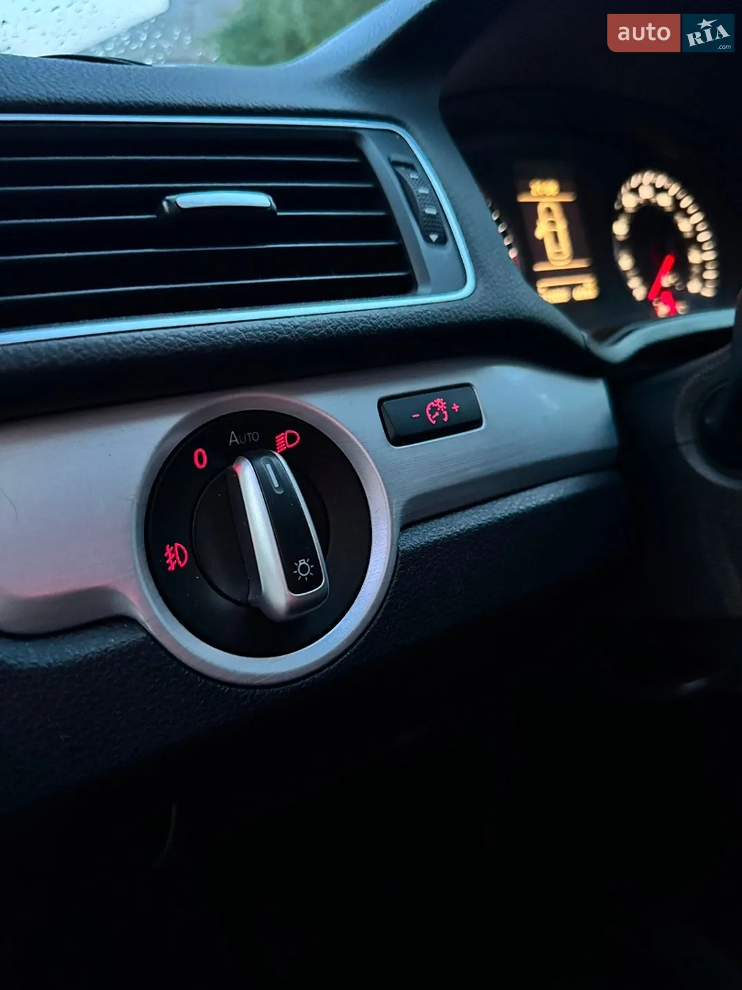 2012 Volkswagen Passat - мініатюра 14