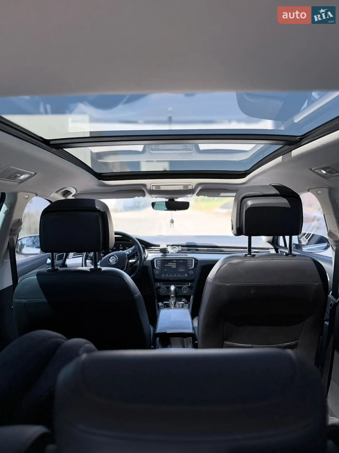 2017 Volkswagen Passat - мініатюра 6