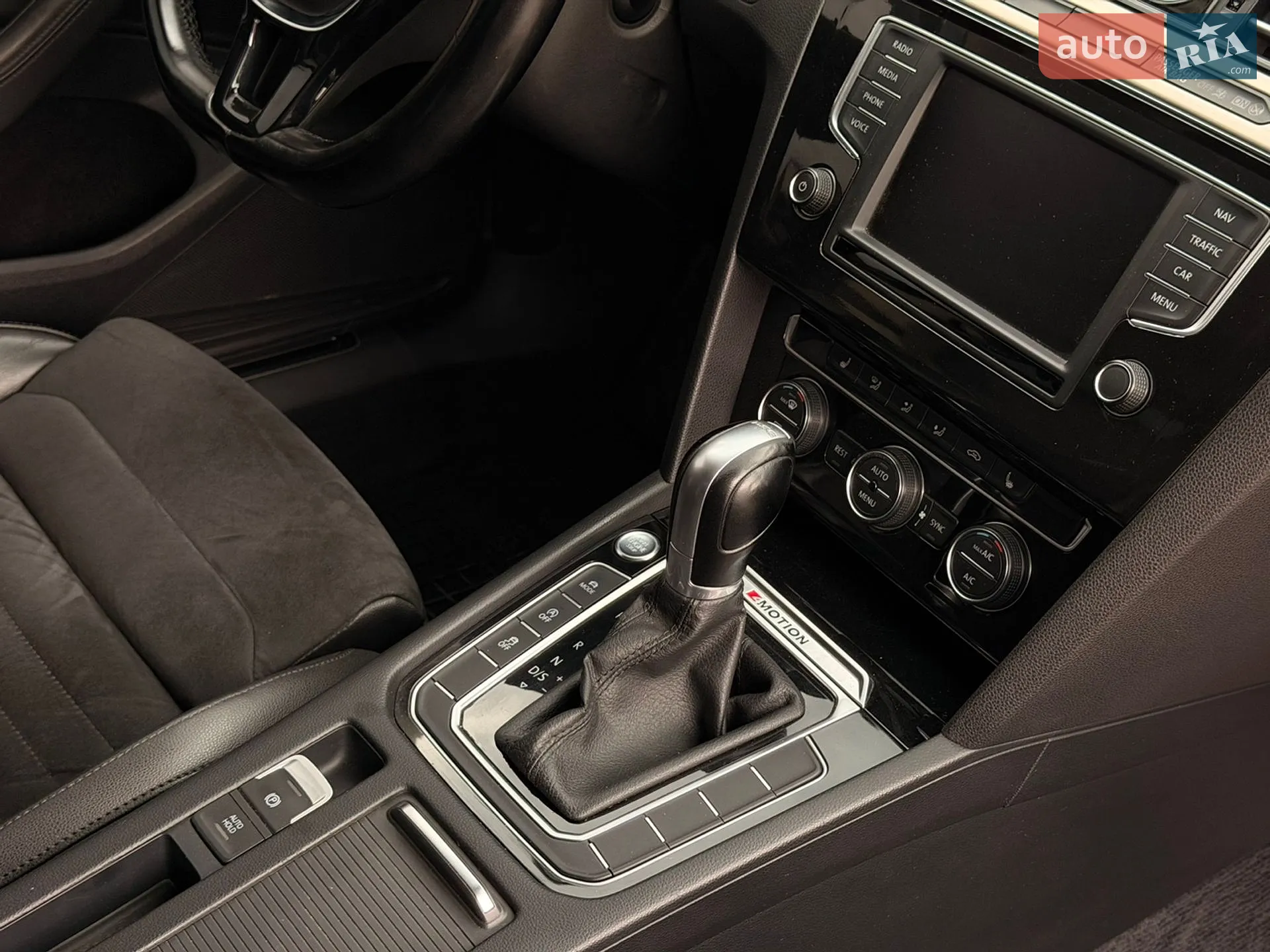 2016 Volkswagen Passat - мініатюра 25