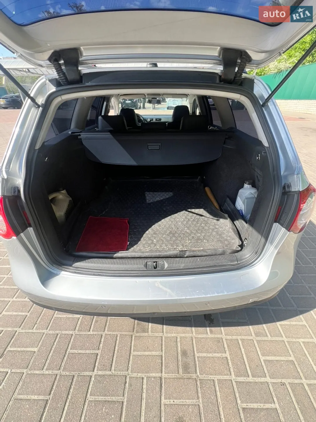 2010 Volkswagen Passat - мініатюра 9