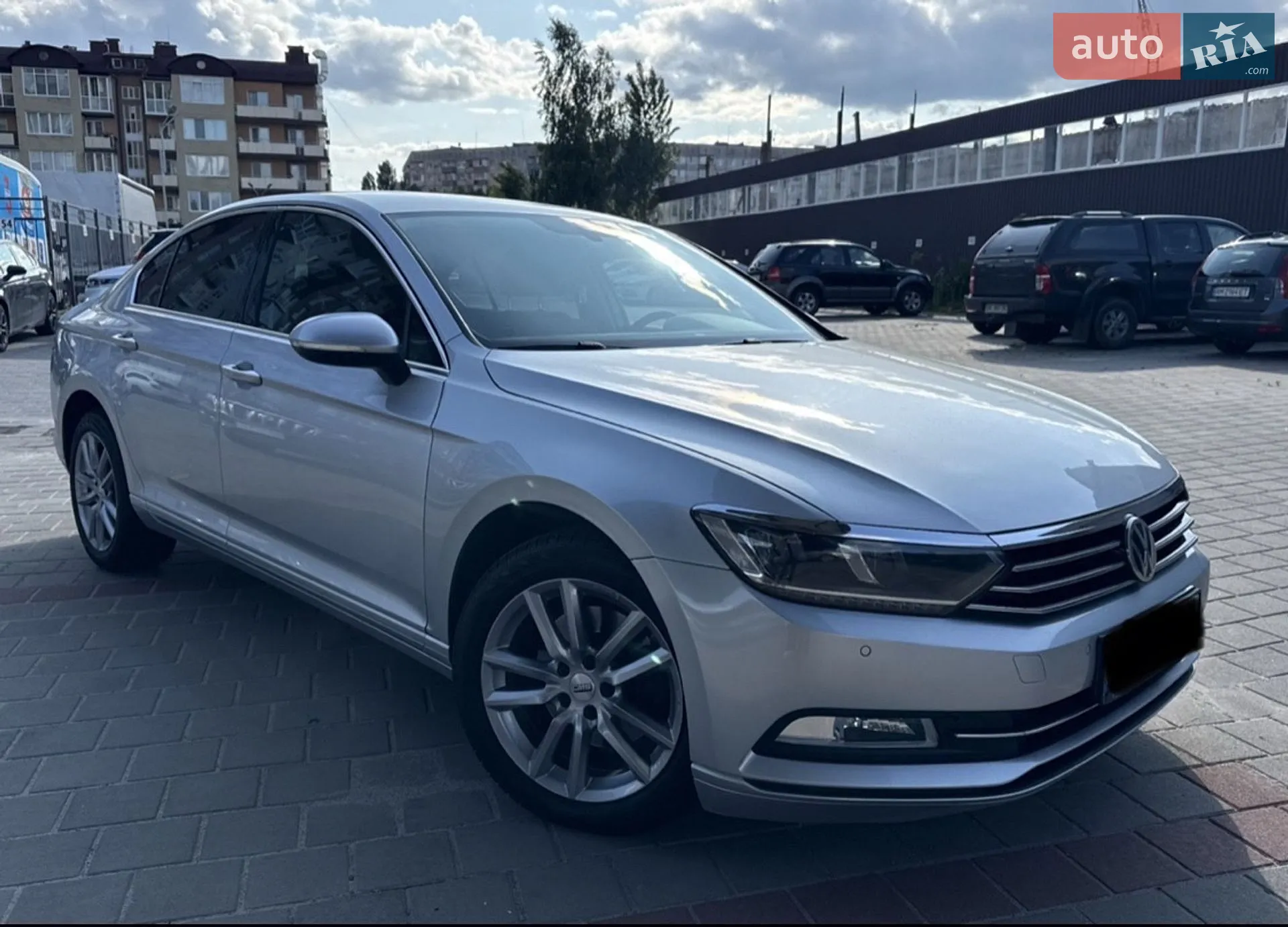 2016 Volkswagen Passat - мініатюра 2
