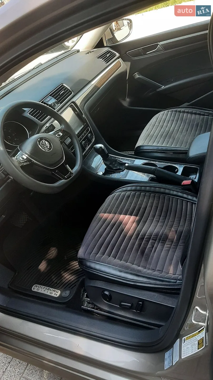 2016 Volkswagen Passat - мініатюра 11