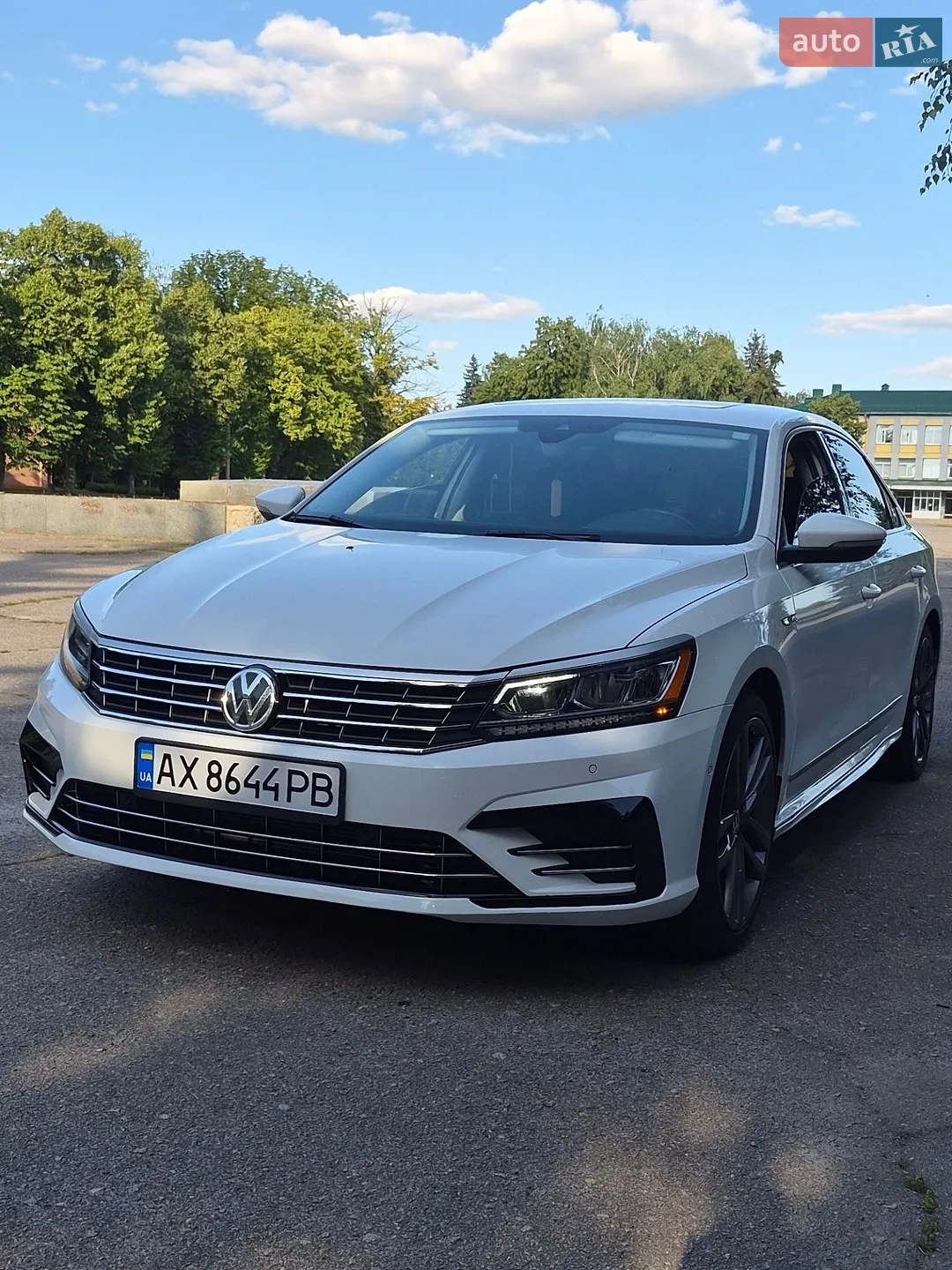 2017 Volkswagen Passat - мініатюра 2