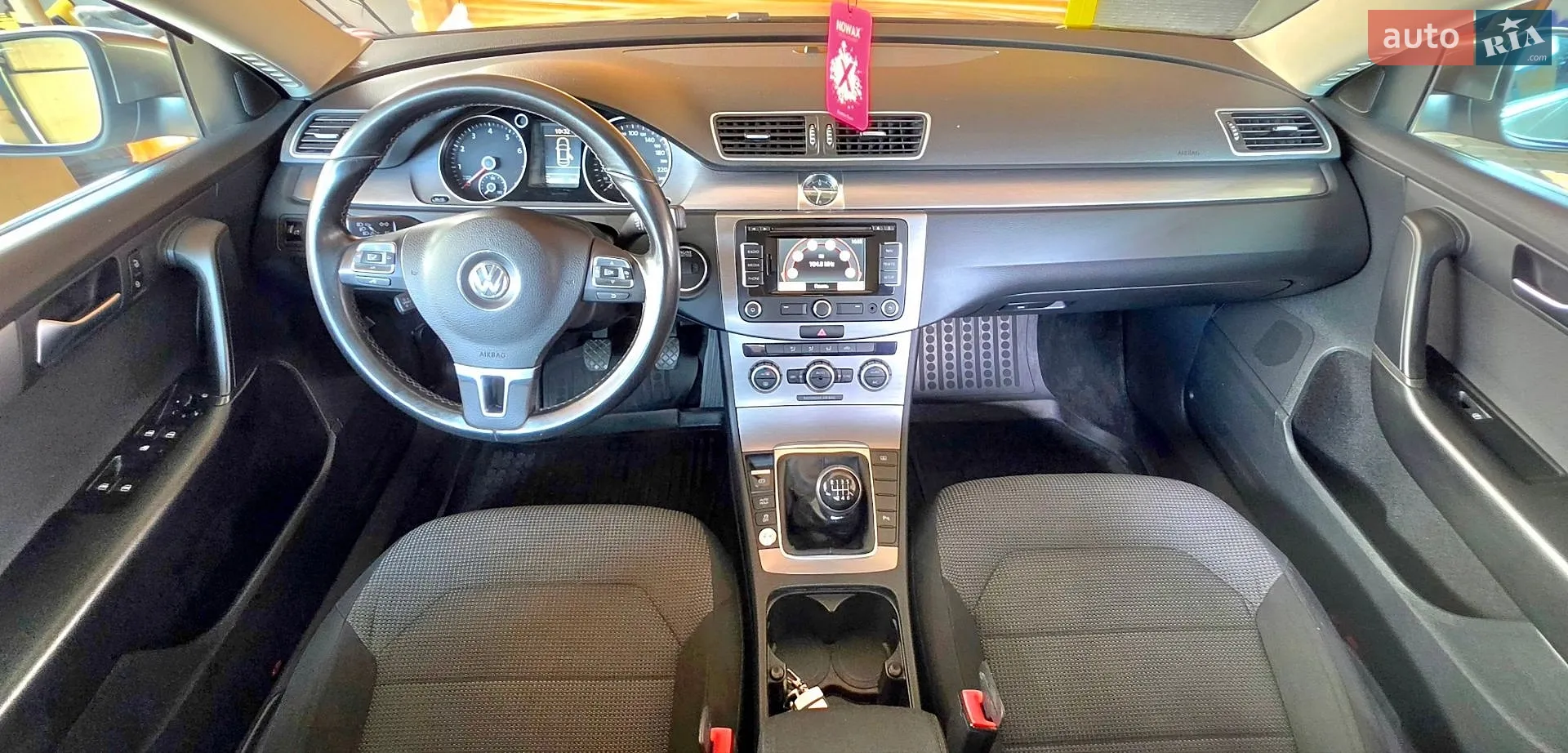 2013 Volkswagen Passat - мініатюра 22