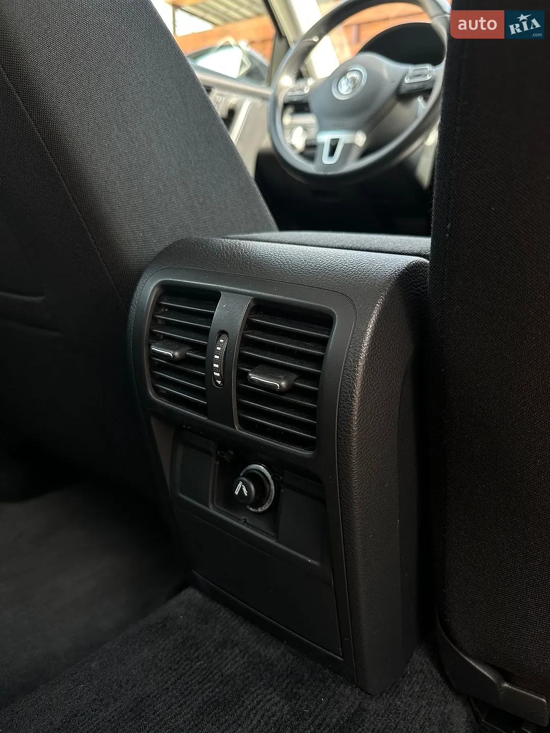 2010 Volkswagen Passat - мініатюра 19