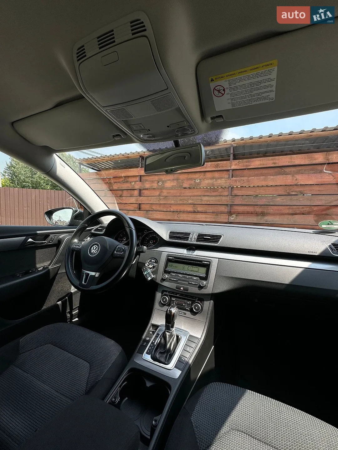 2010 Volkswagen Passat - мініатюра 24
