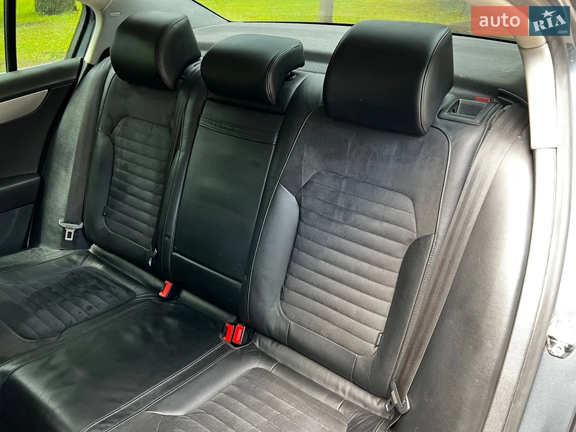 2011 Volkswagen Passat - мініатюра 11
