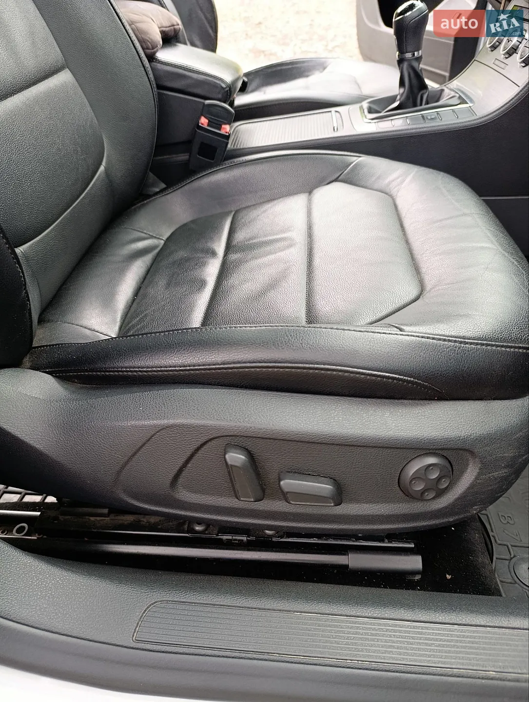 2014 Volkswagen Passat - мініатюра 5