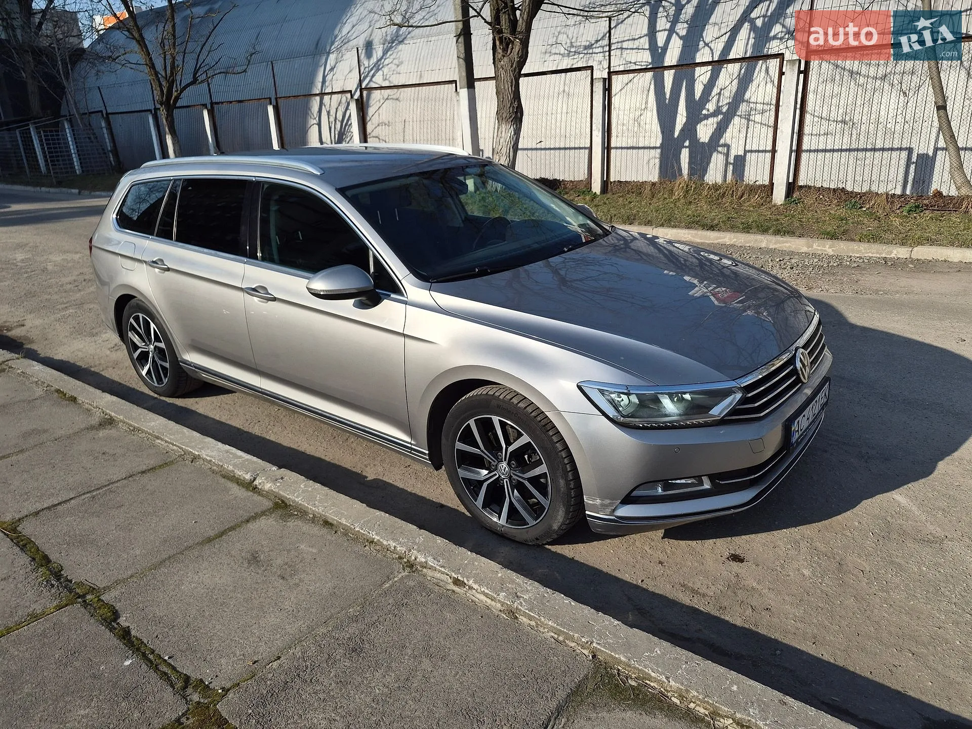 2016 Volkswagen Passat - мініатюра 3