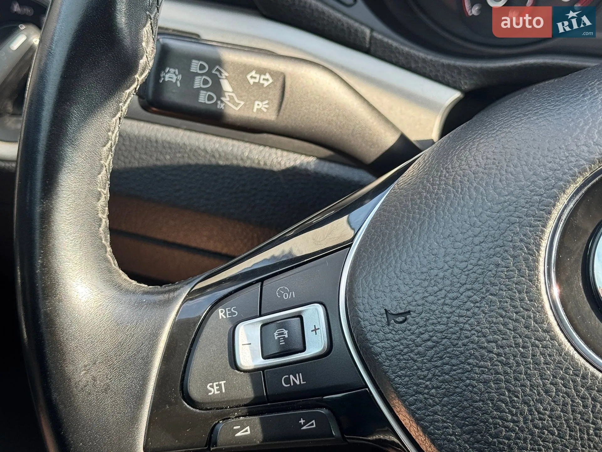 2019 Volkswagen Passat - мініатюра 17