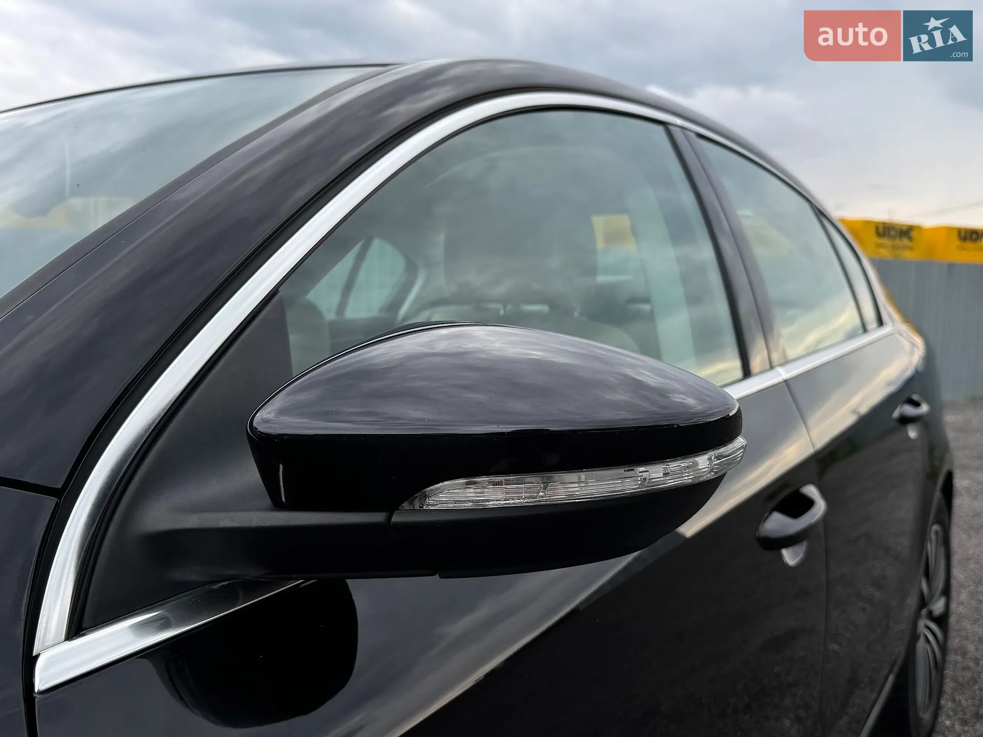 2011 Volkswagen Passat - мініатюра 8
