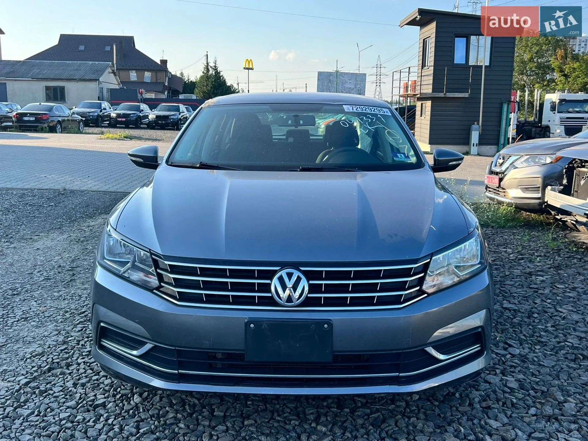 2016 Volkswagen Passat - мініатюра 2