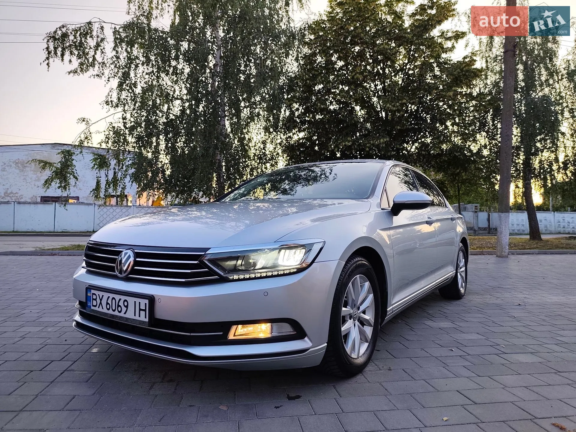 2016 Volkswagen Passat - фото 1
