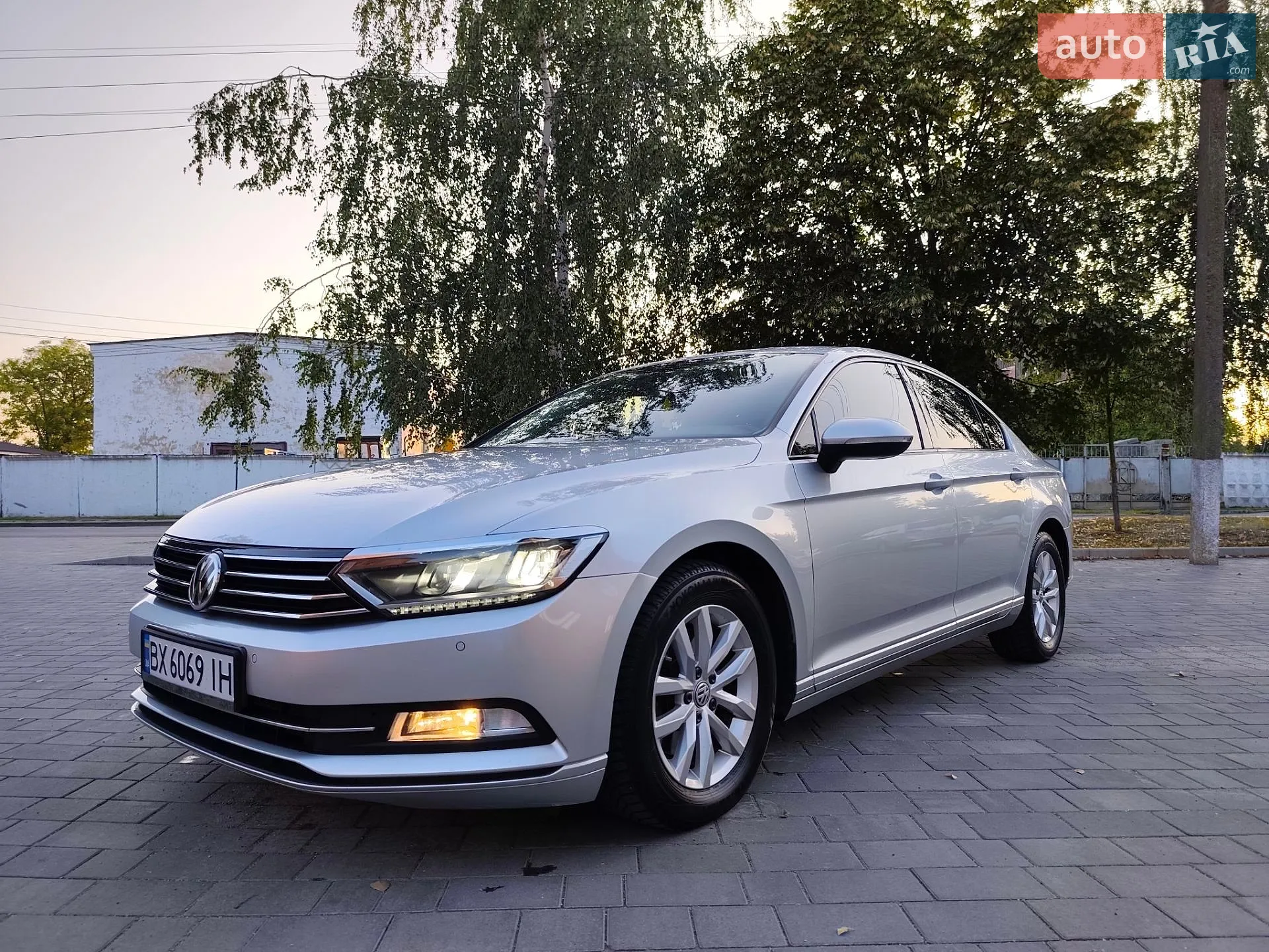 2016 Volkswagen Passat - мініатюра 5