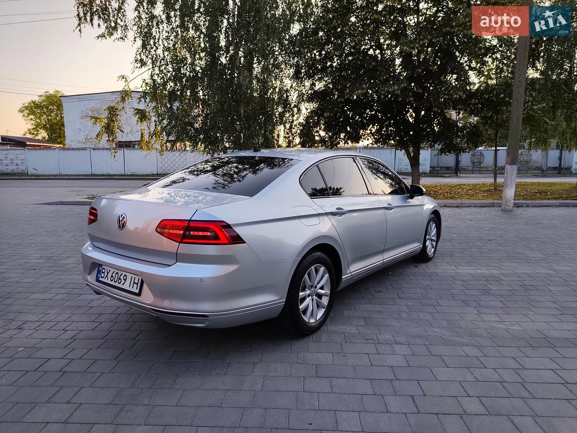 2016 Volkswagen Passat - мініатюра 19