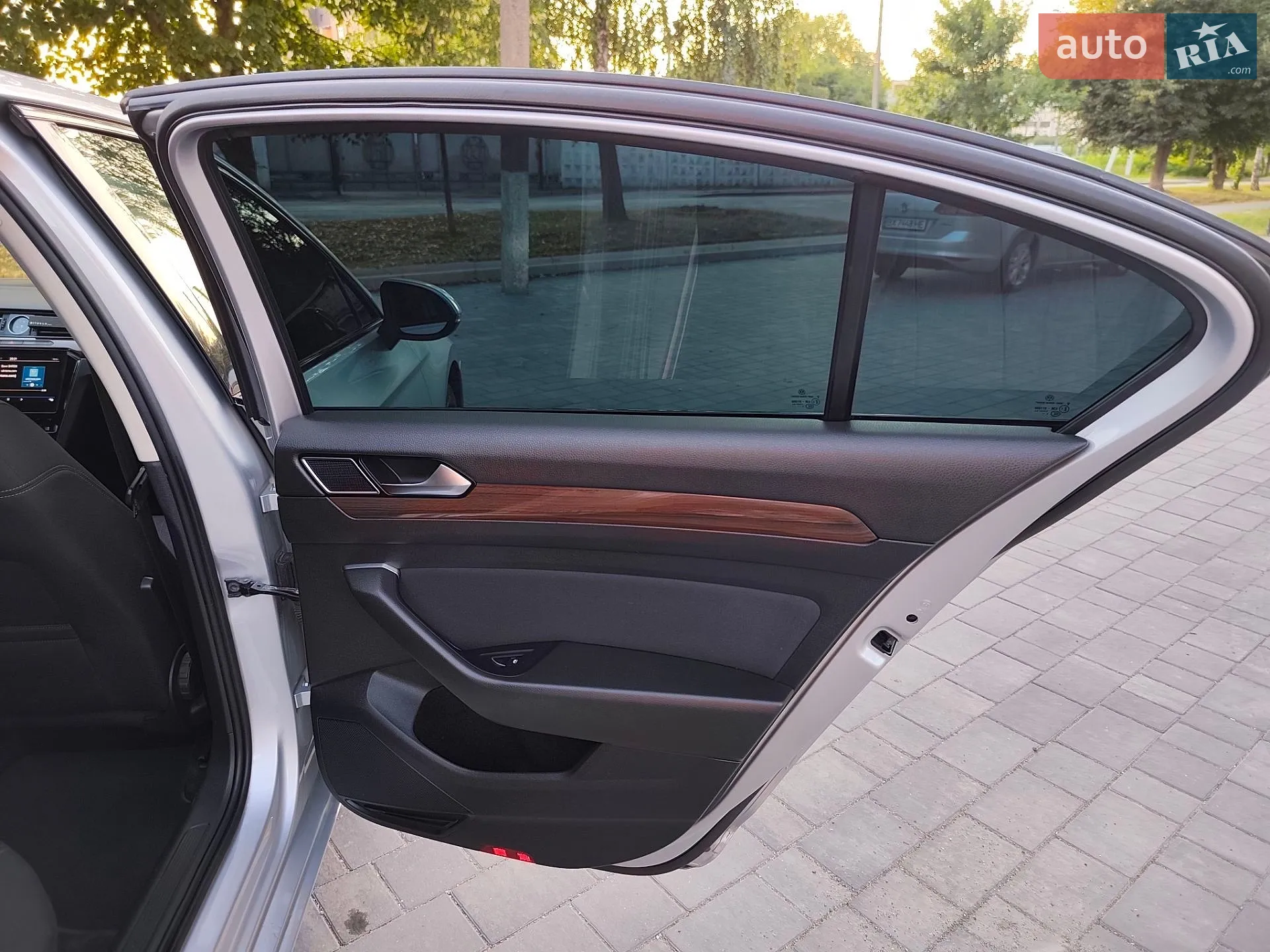 2016 Volkswagen Passat - мініатюра 31