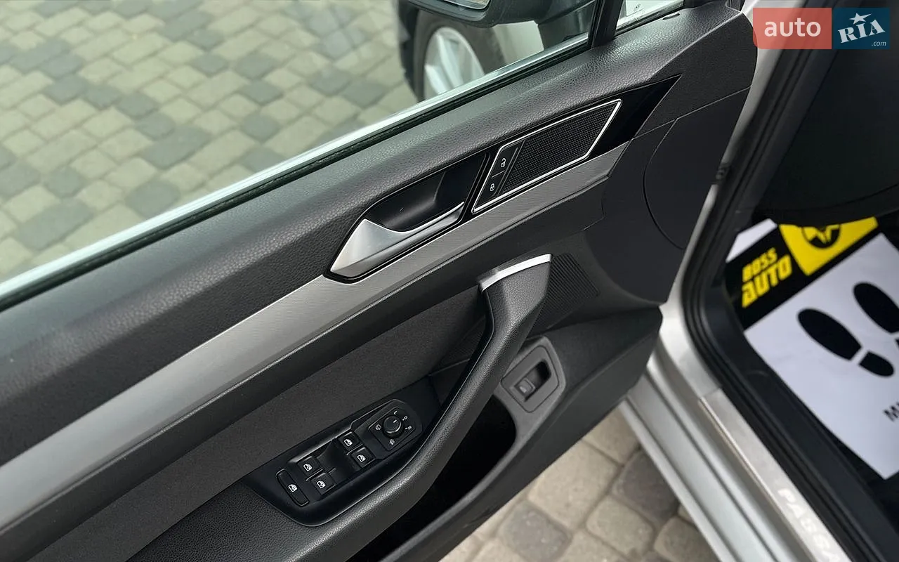2015 Volkswagen Passat - мініатюра 10