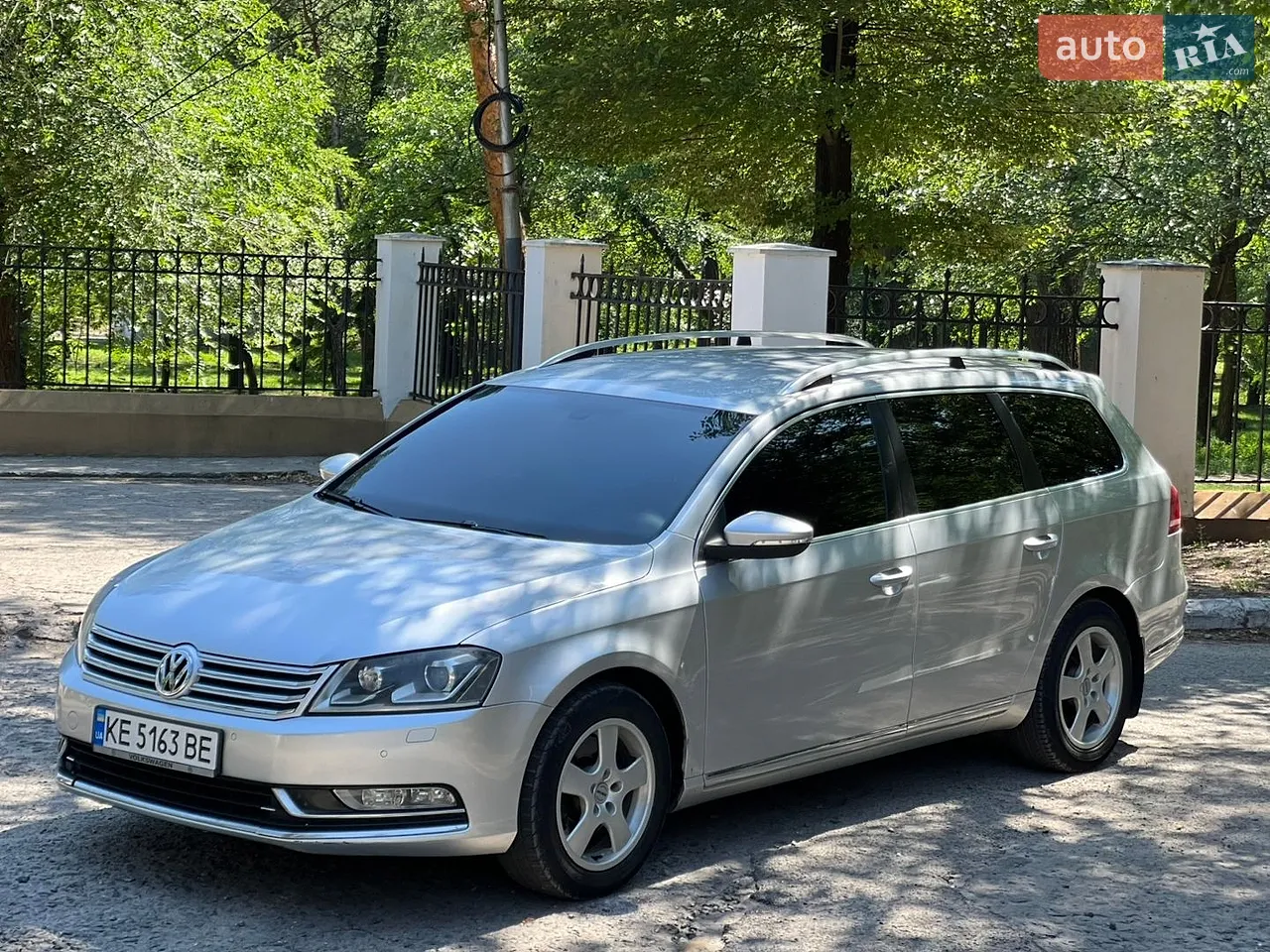2010 Volkswagen Passat - мініатюра 14
