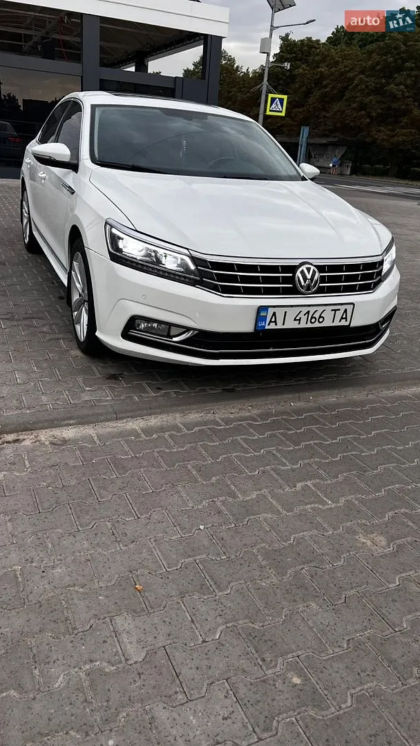 2016 Volkswagen Passat - мініатюра 3