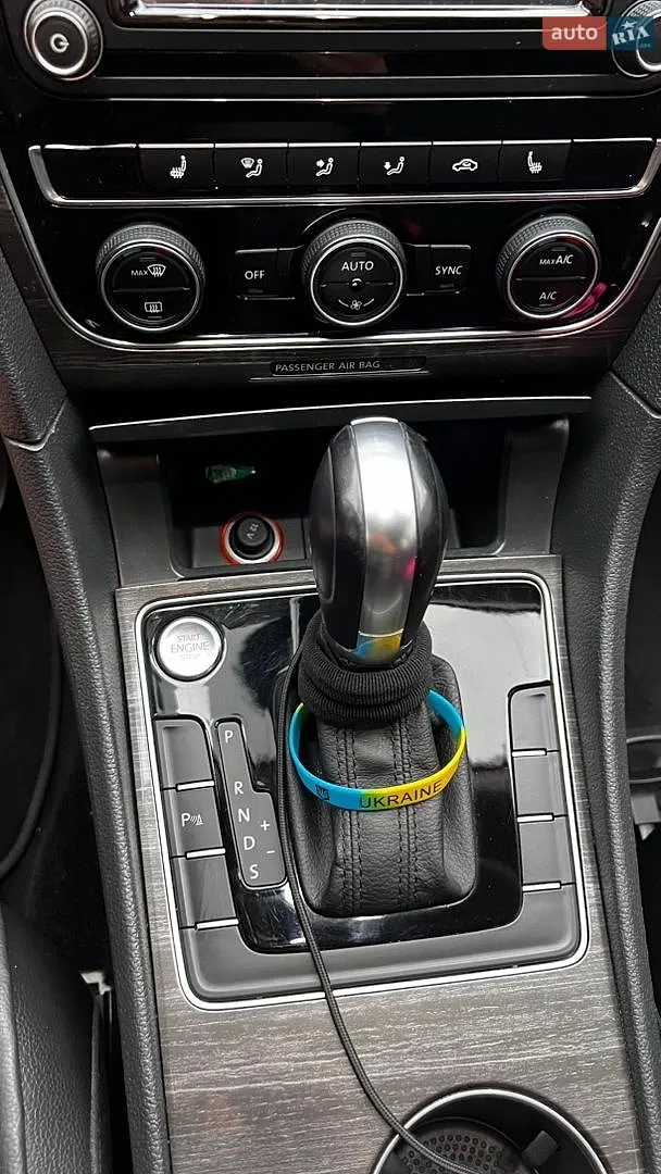 2016 Volkswagen Passat - мініатюра 24