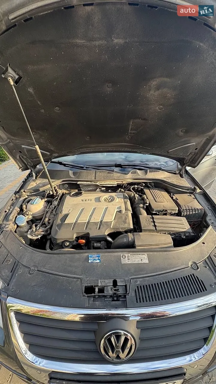 2010 Volkswagen Passat - мініатюра 38