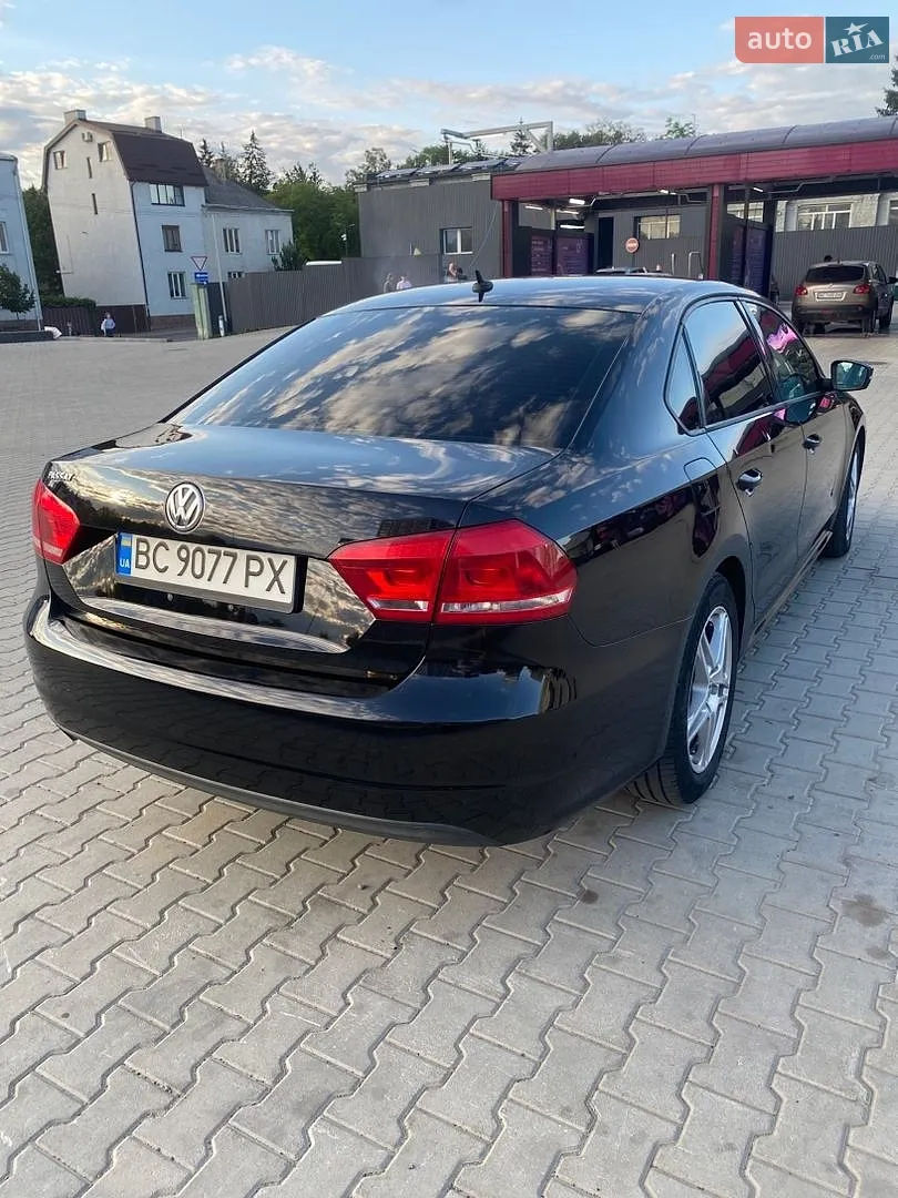 2013 Volkswagen Passat - мініатюра 8