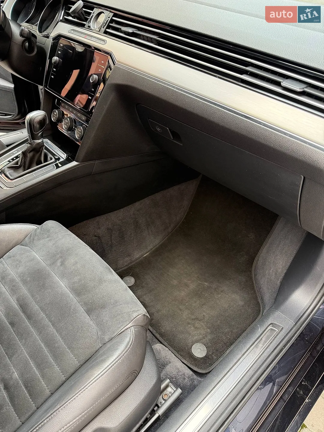 2017 Volkswagen Passat - мініатюра 18