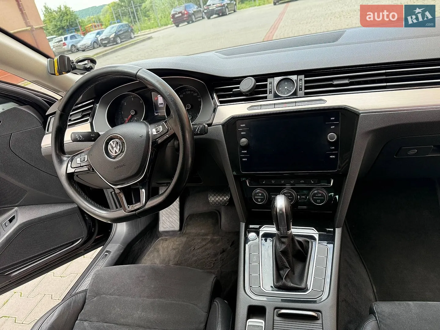 2017 Volkswagen Passat - мініатюра 19