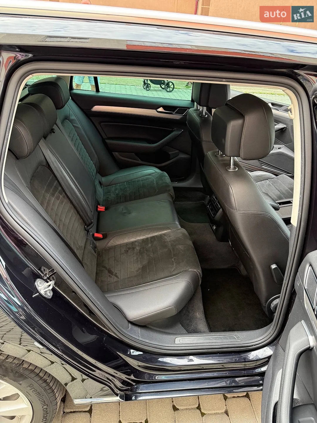 2017 Volkswagen Passat - мініатюра 24