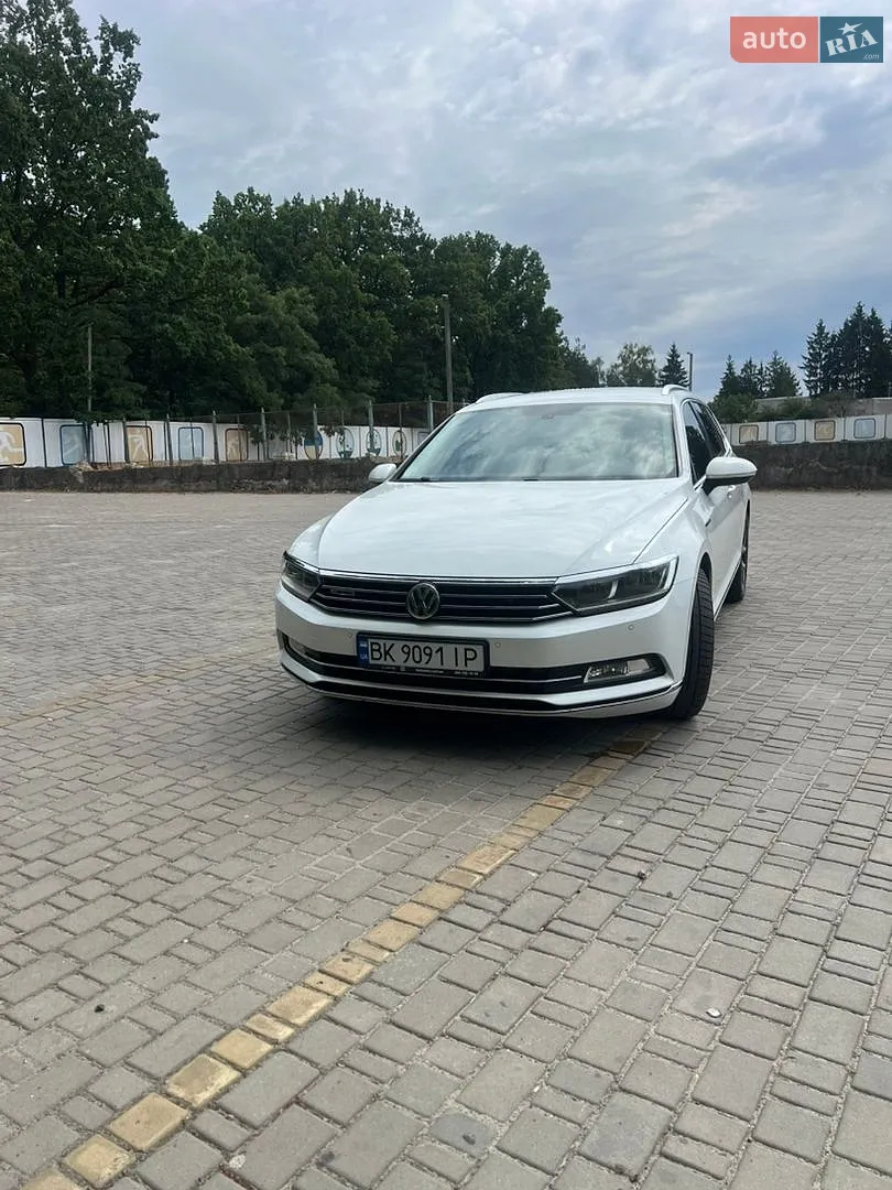2018 Volkswagen Passat - фото 1